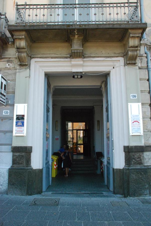 Hotel Garibaldi 136 Nápoles Exterior foto